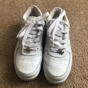 Vlado footwear white sneakers size5.5